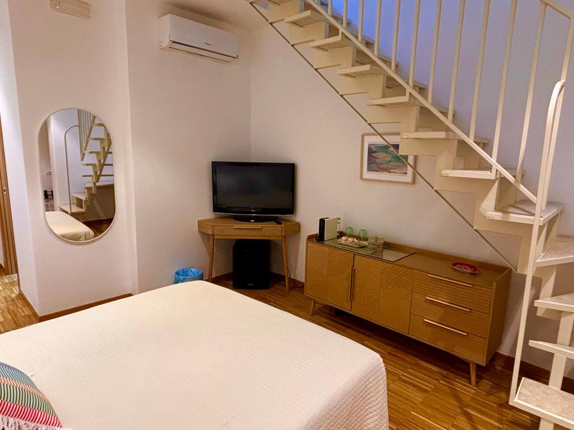 Dadu 14 Hotel Бари Екстериор снимка